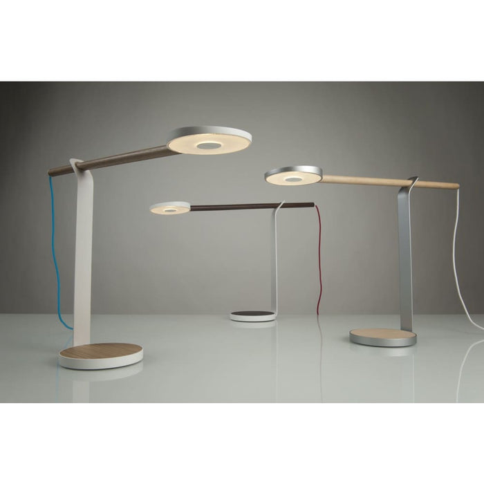 Gravy Desk Lamp (Walnut; Matte White; Warm light) - Desk Lamp