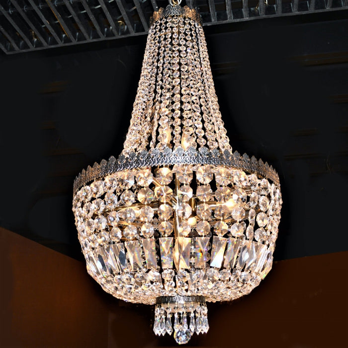 Metropolitan Antique Bronze Clear Crystal 8 Light Chandelier - Chandeliers