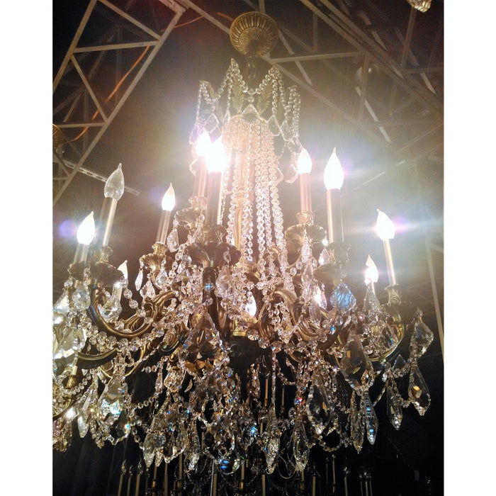 Windsor Antique Bronze Clear Crystal 15 Light Chandelier - Chandeliers